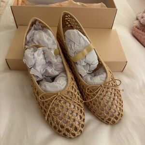 Size 9 Loeffler Randall Leonie soft ballet flats in natural